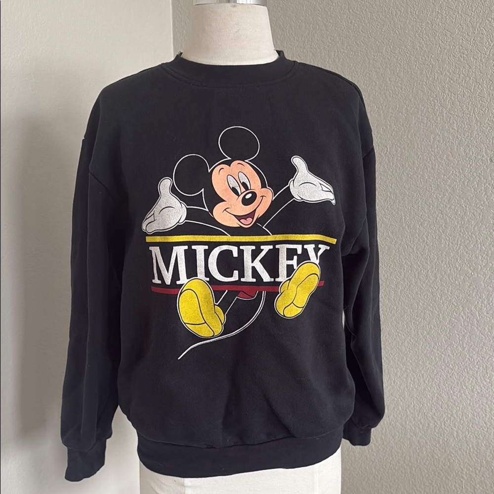 Walt Disney World Mickey Black Sweater